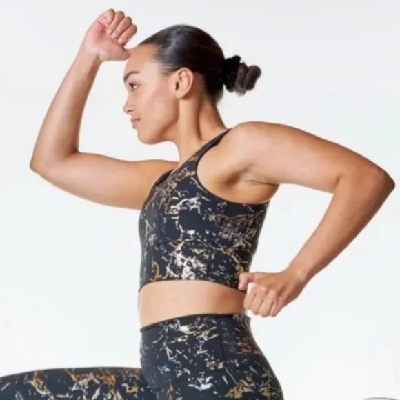 DYI Other - DYI Elevate Bra  Define Your Inspiration Sports Bra Black Metallic gold & silver